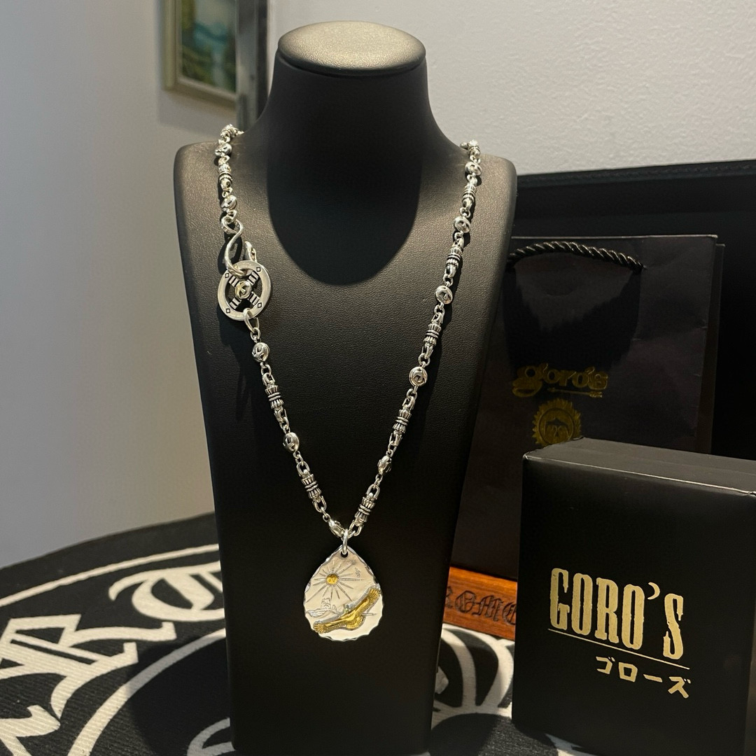    【新品上架】Goro’s高桥吾郎金鹰银饼吊坠，高桥经典字母项链，顶级版本，认准独家拍摄，主攻高端市