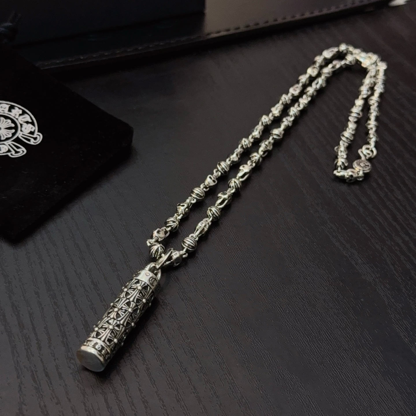  新款【专柜品质】Chrome Hearts克罗心经典复古骷髅头十字花球项链，十字花圆柱吊坠 凹凸造型不