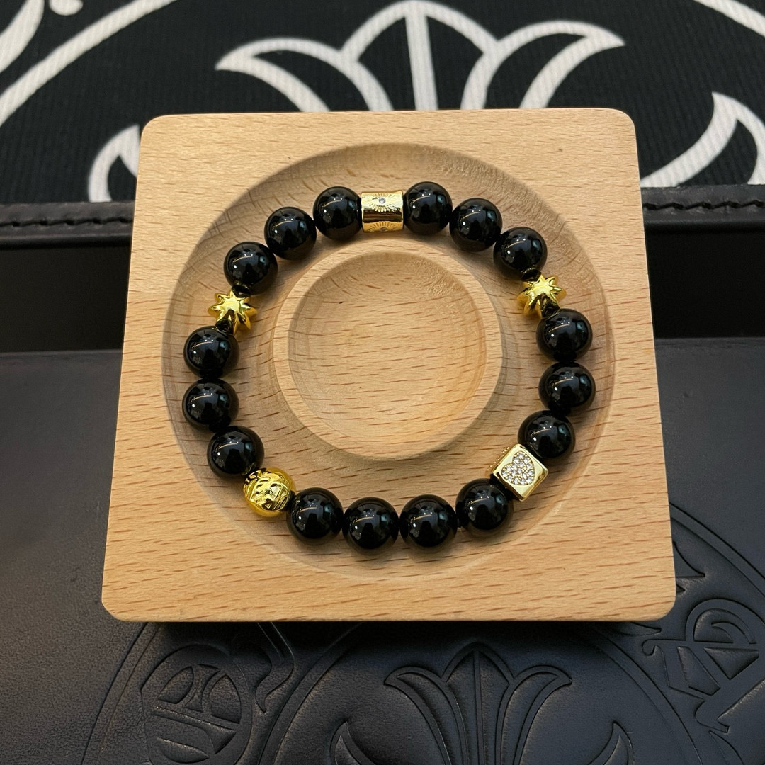  新款【专柜品质】Chrome Hearts克罗心 经典复古多元素 手链 手串，凹凸造型不同的花纹设计风