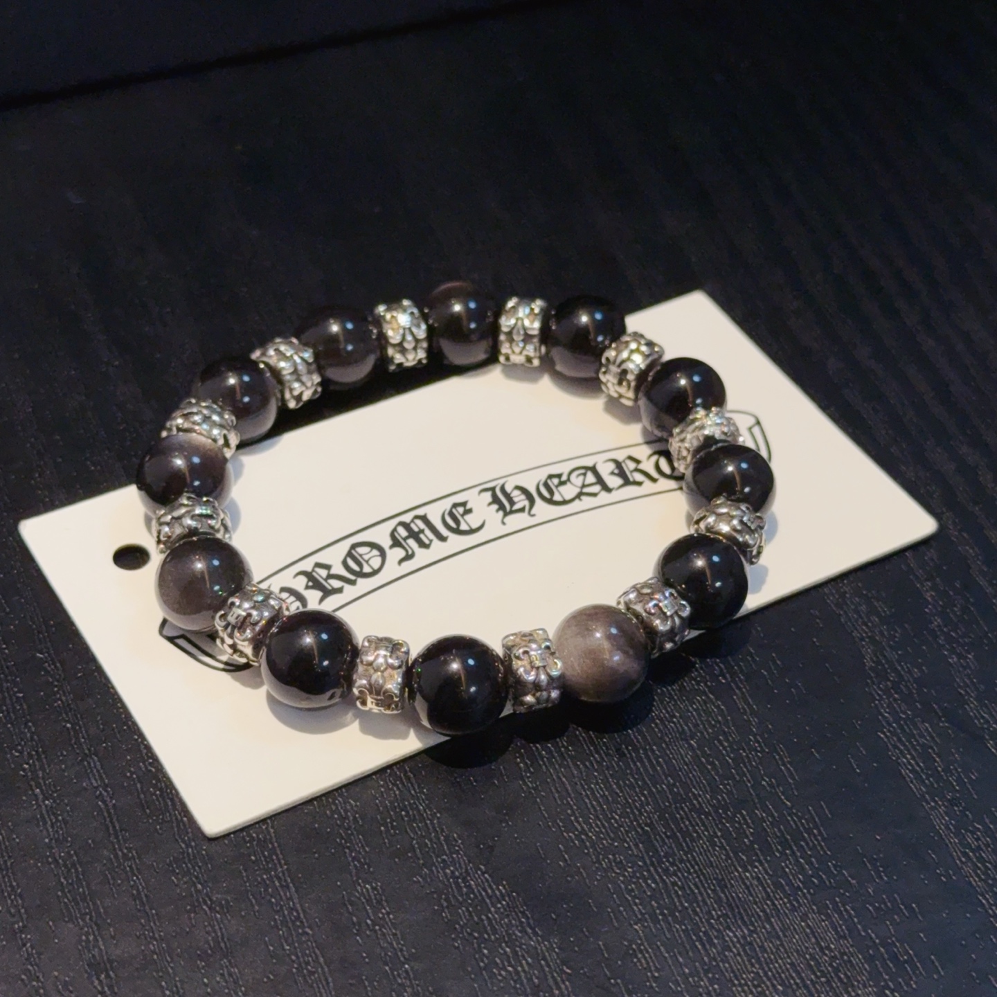 新款【专柜品质】Chrome Hearts克罗心 经典复古多元素手链手串，凹凸造型不同的花纹设计风格 