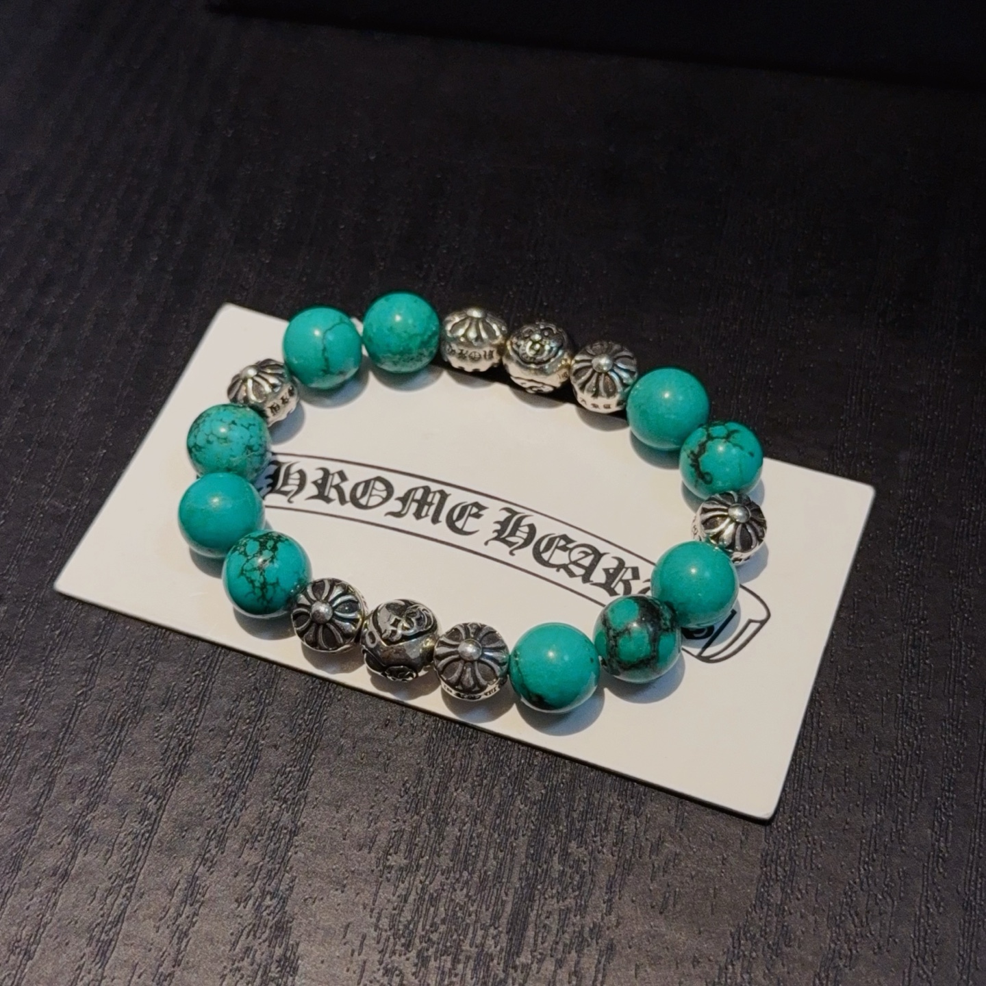  新款【专柜品质】Chrome Hearts克罗心 经典复古多元素绿松石手链手串，凹凸造型不同的花纹设计