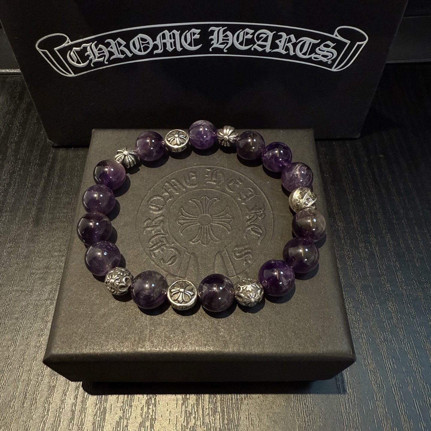  新款【专柜品质】Chrome Hearts克罗心 经典复古多元素手链手串，凹凸造型不同的花纹设计风格 