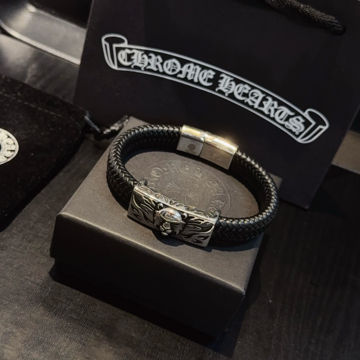  新款【专柜品质】Chrome Hearts克罗心皮绳手镯手绳，凹凸造型不同的花纹设计风格呈现出与众不同