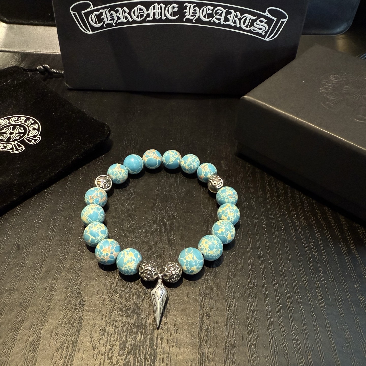  新款【专柜品质】Chrome Hearts克罗心 经典复古多元素手链手串，凹凸造型不同的花纹设计风格 