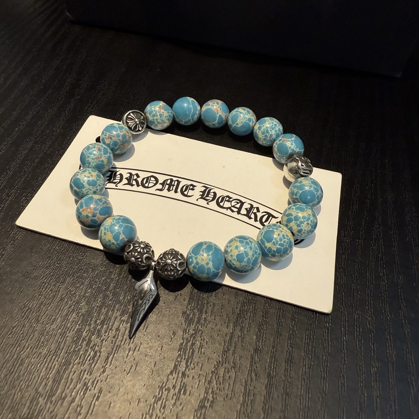  新款【专柜品质】Chrome Hearts克罗心 经典复古多元素手链手串，凹凸造型不同的花纹设计风格 