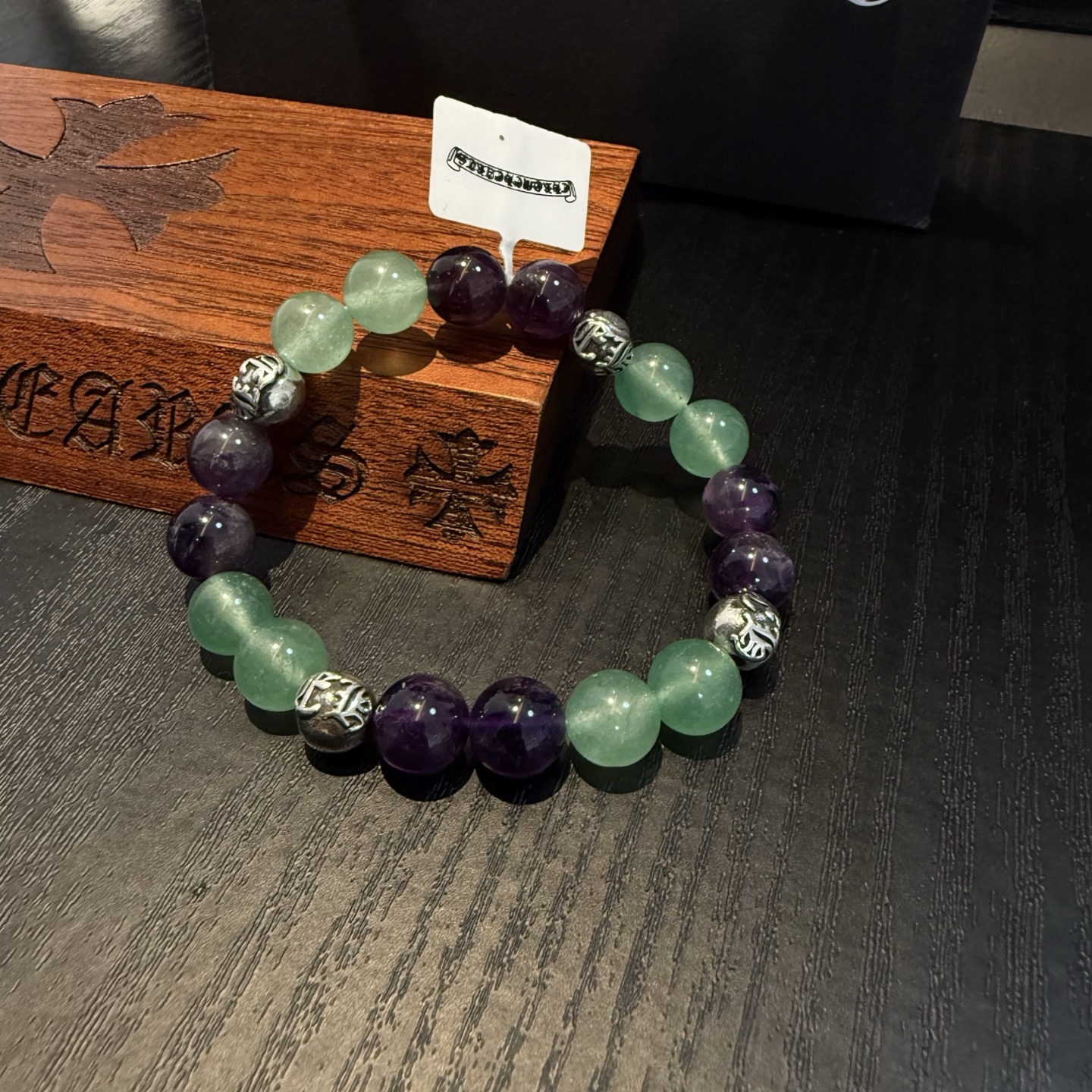  新款【专柜品质】Chrome Hearts克罗心 经典复古多元素手链手串，凹凸造型不同的花纹设计风格 
