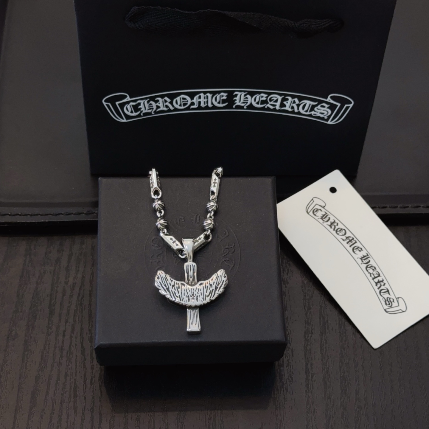  新款【专柜品质】Chrome Hearts克罗心经典复古骷髅头项链，十字架翅膀吊坠 凹凸造型不同的花纹
