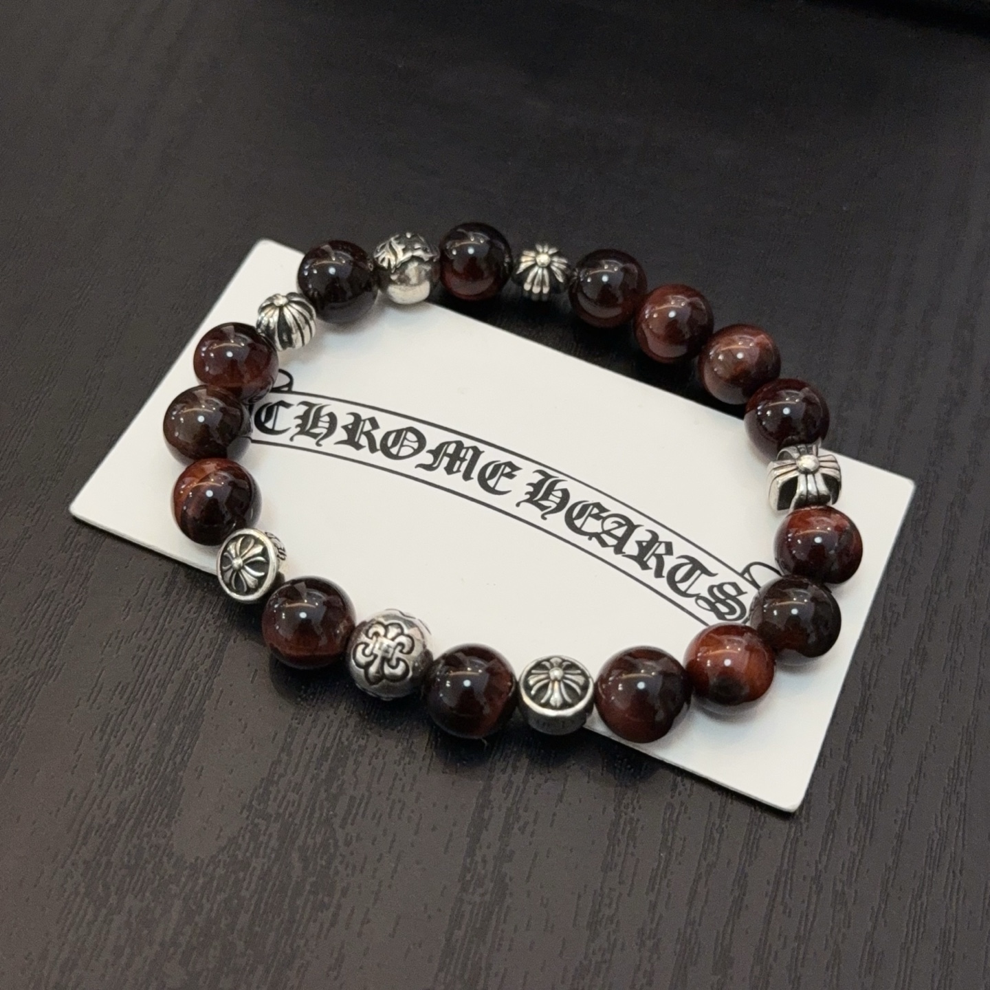  新款【专柜品质】Chrome Hearts克罗心 经典复古多元素手链手串，凹凸造型不同的花纹设计风格 