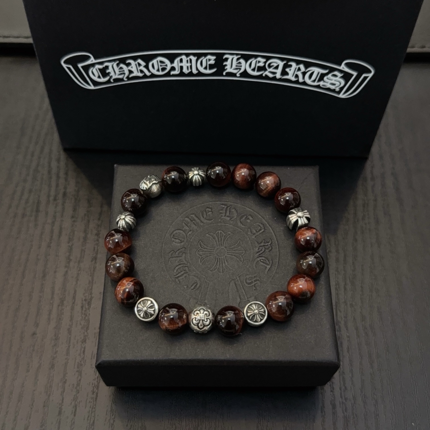  新款【专柜品质】Chrome Hearts克罗心 经典复古多元素手链手串，凹凸造型不同的花纹设计风格 