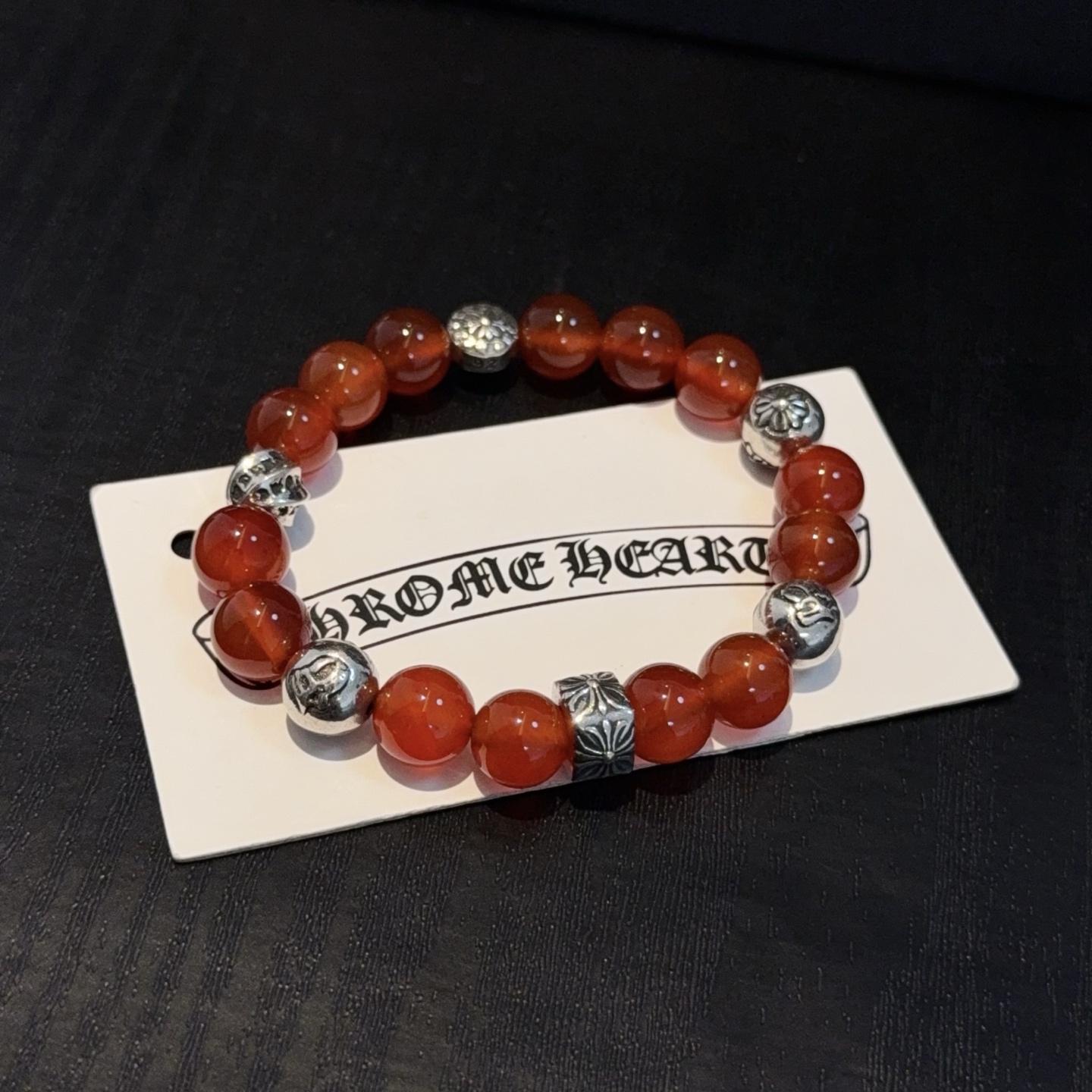 新款【专柜品质】Chrome Hearts克罗心 经典复古多元素手链手串，凹凸造型不同的花纹设计风格 