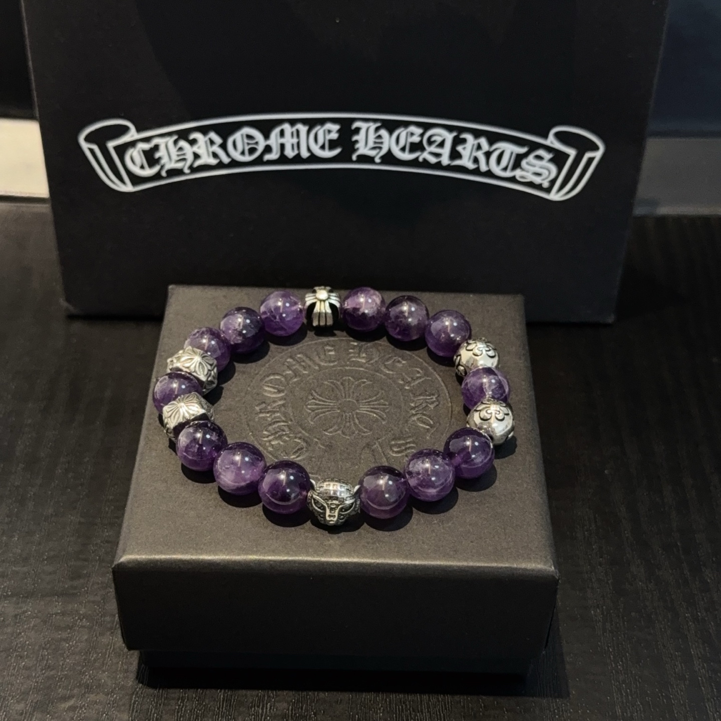  新款【专柜品质】Chrome Hearts克罗心 经典复古多元素手链手串，凹凸造型不同的花纹设计风格 