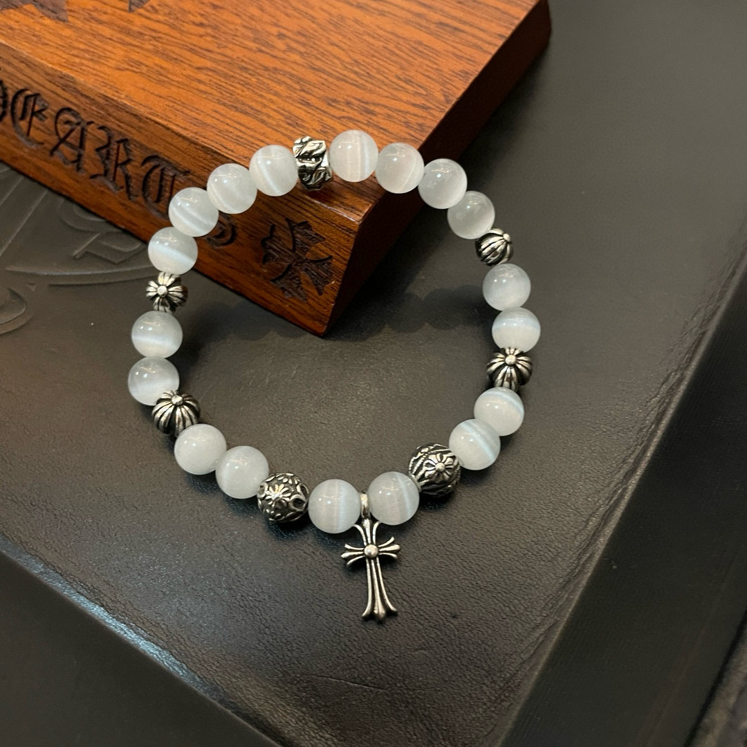  新款【专柜品质】Chrome Hearts克罗心 经典复古多元素手链手串，凹凸造型不同的花纹设计风格 