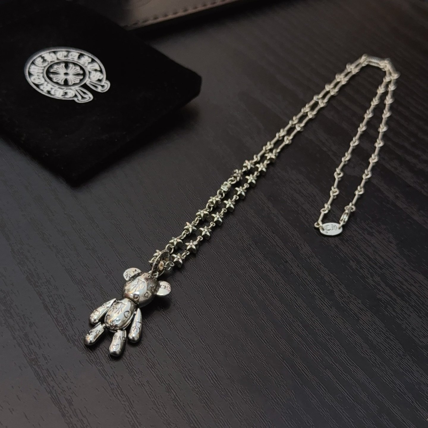   新款【专柜品质】Chrome Hearts克罗心可爱熊项链，链长60cm;凹凸造型不同的花纹设计风格