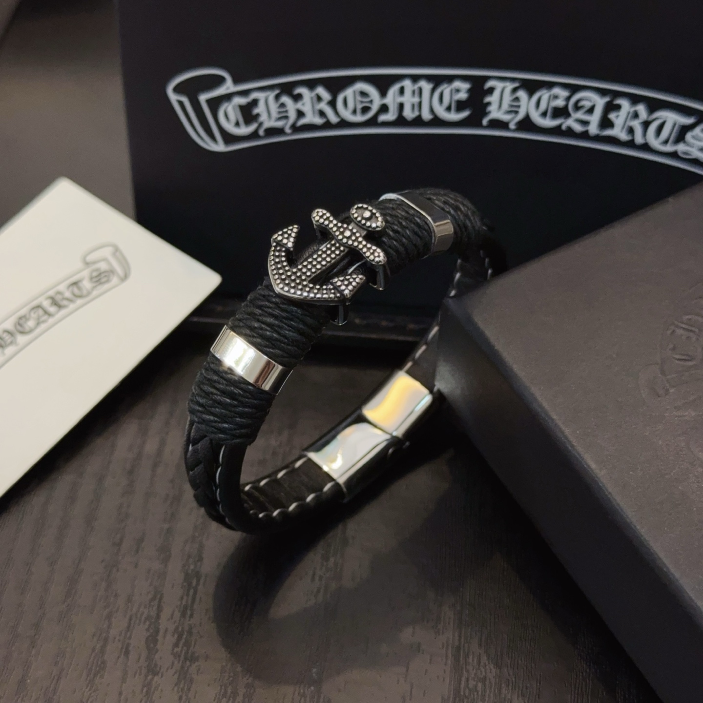  新款【专柜品质】Chrome Hearts克罗心皮绳手镯手绳，凹凸造型不同的花纹设计风格呈现出与众不同