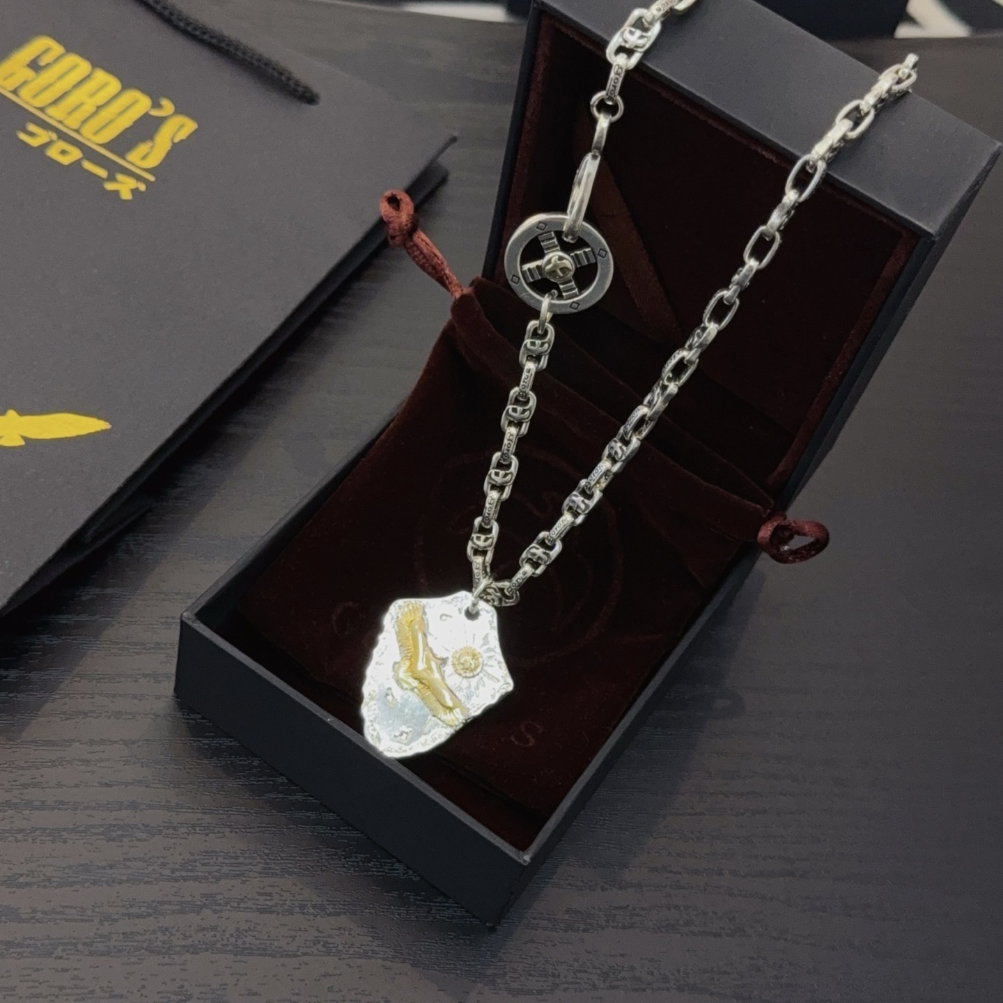 【新品上架】Goro’s高桥吾郎飞鹰盾牌项链，顶级版本，认准独家拍摄，主攻高端市场 ，快手/ins/小红