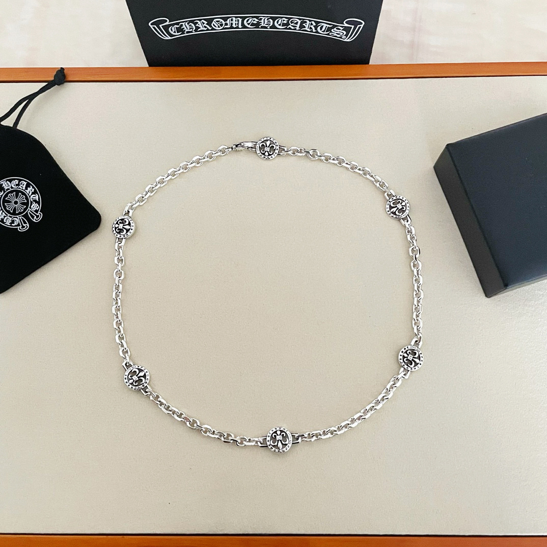  新款【专柜品质】Chrome Hearts克罗心 经典复古六童军花项链 凹凸造型不同的花纹设计风格 呈
