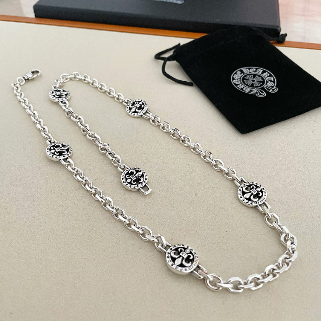  新款【专柜品质】Chrome Hearts克罗心 经典复古六童军花项链 凹凸造型不同的花纹设计风格 呈