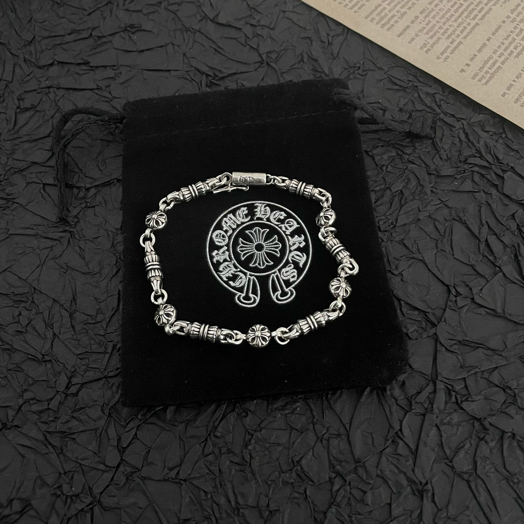  新款【专柜品质】Chrome Hearts克罗心 经典复古纽蚊圆柱手链 凹凸造型不同的花纹设计风格呈现