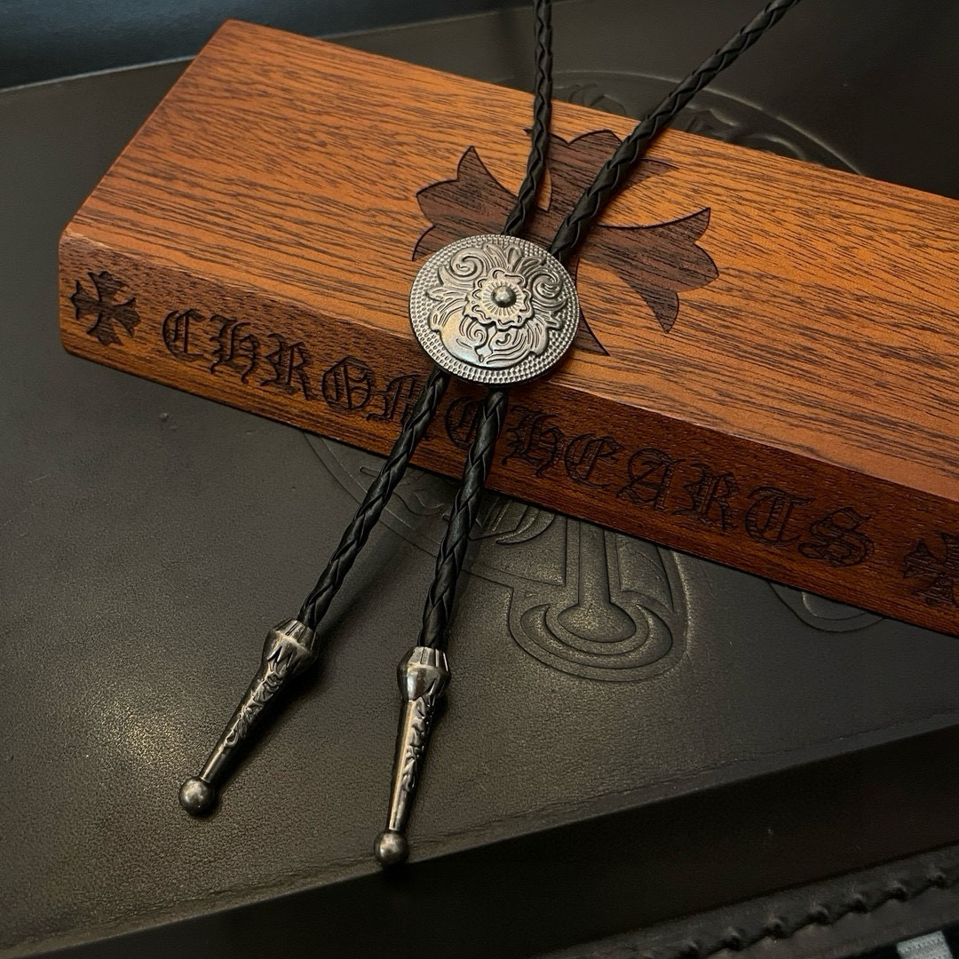 批   抖音/快手/ins/小红书/直播热门 ，新款【专柜品质】Chrome Hearts克罗心十字皮绳