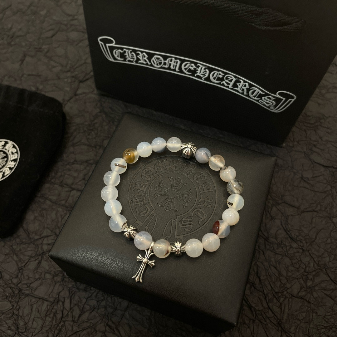 新款【专柜品质】Chrome Hearts克罗心 经典复古多元素手链 手串，凹凸造型不同的花纹设计风格
