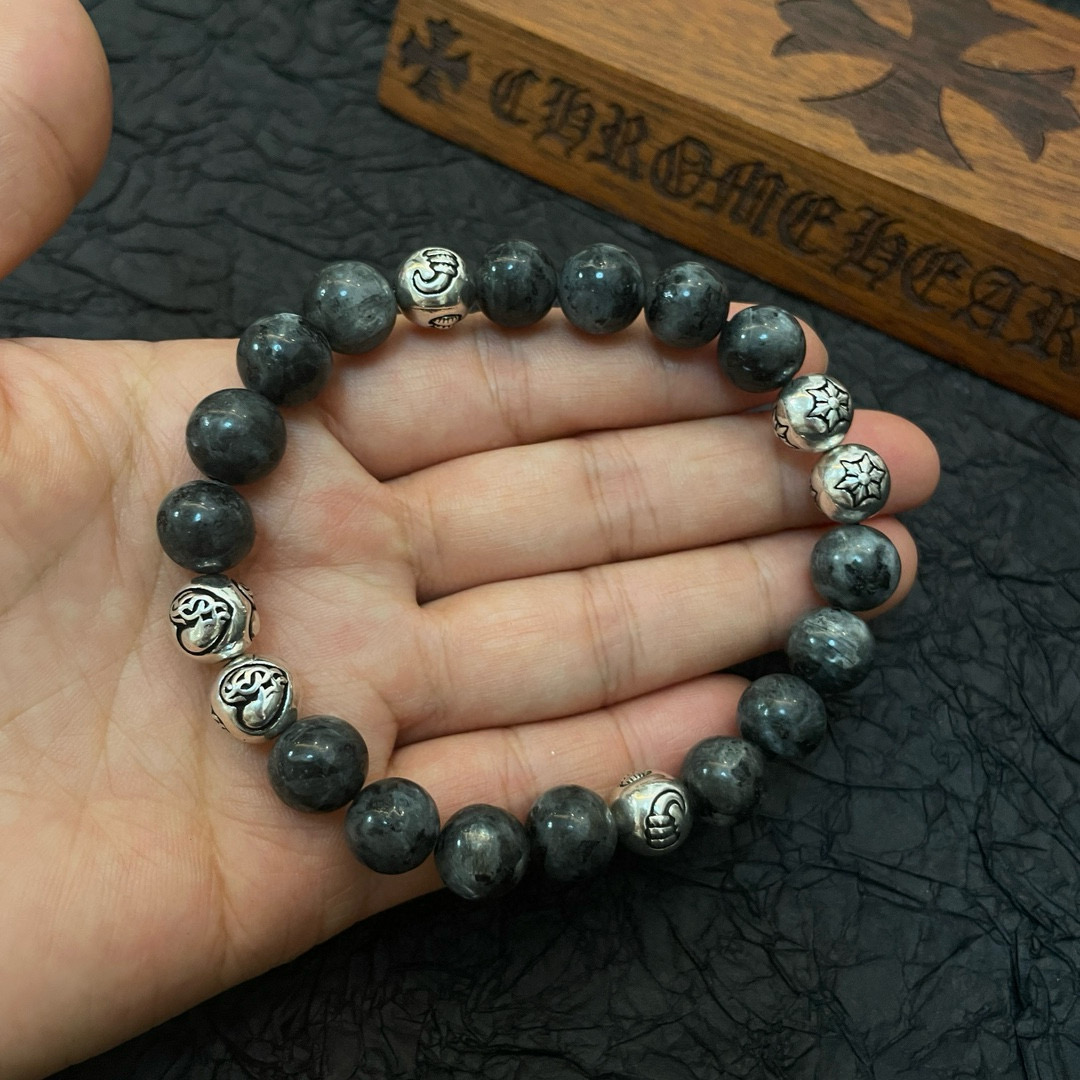  新款【专柜品质】Chrome Hearts克罗心 经典复古多元素手链 手串，凹凸造型不同的花纹设计风格