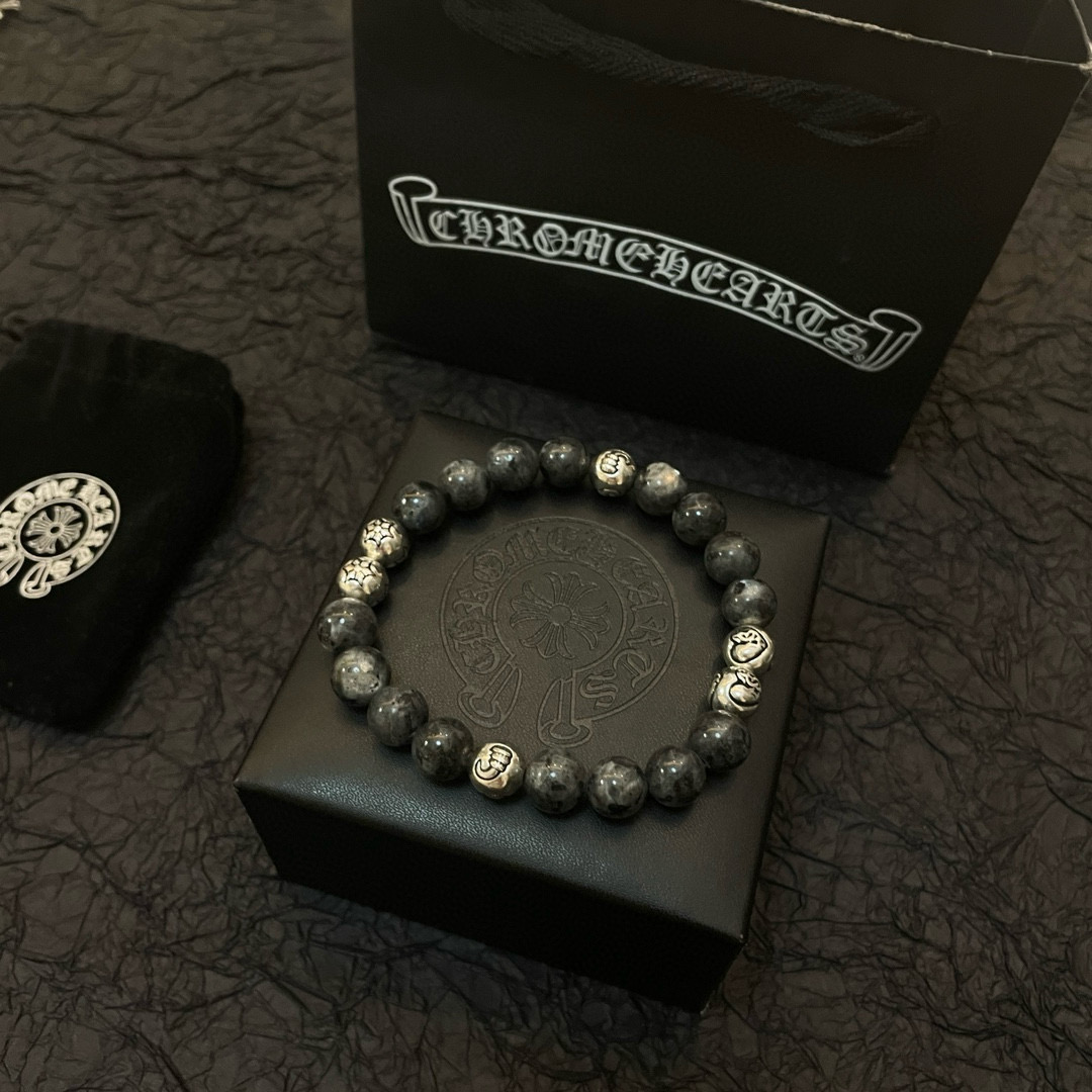  新款【专柜品质】Chrome Hearts克罗心 经典复古多元素手链 手串，凹凸造型不同的花纹设计风格