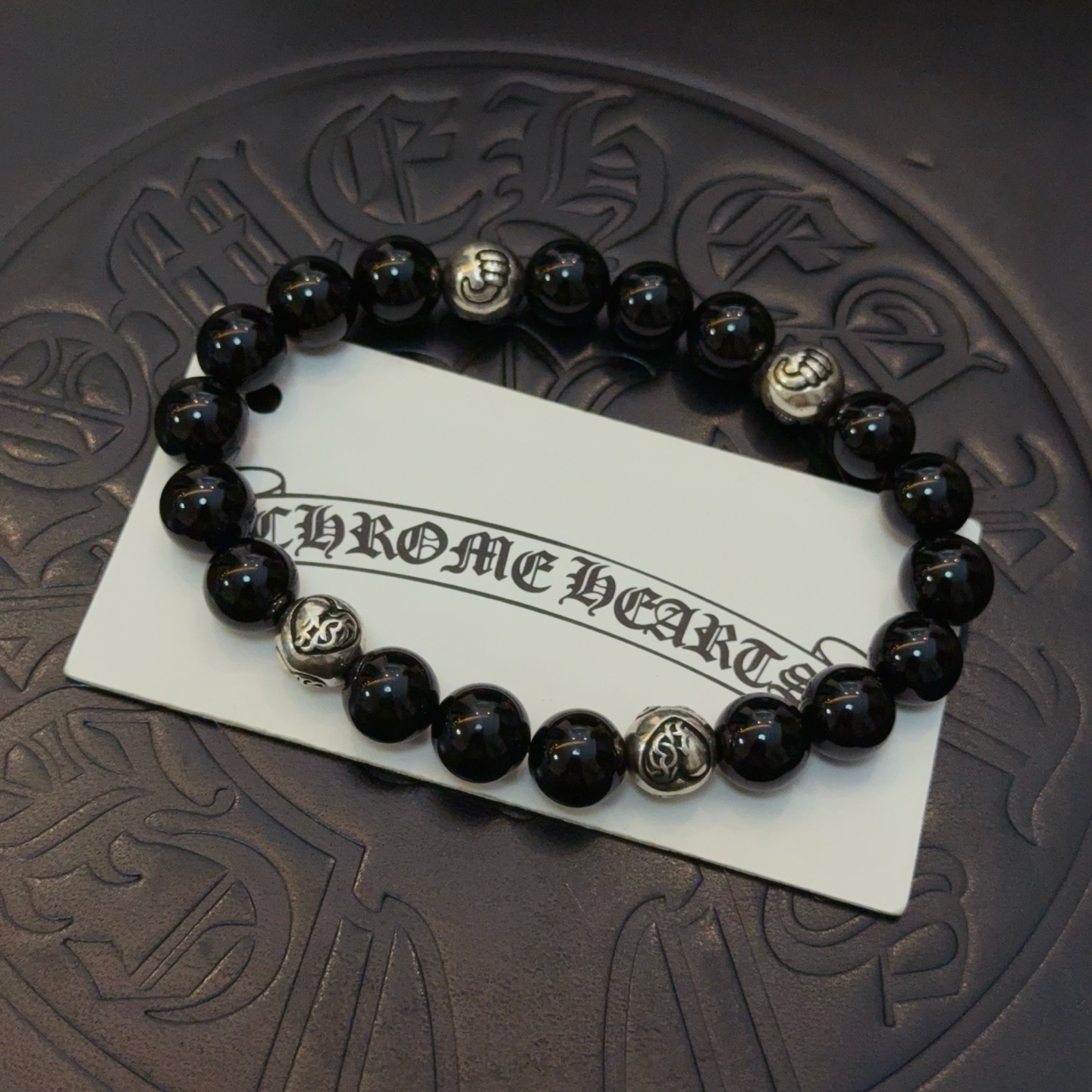  新款【专柜品质】Chrome Hearts克罗心 经典复古多元素手链手串，凹凸造型不同的花纹设计风格 