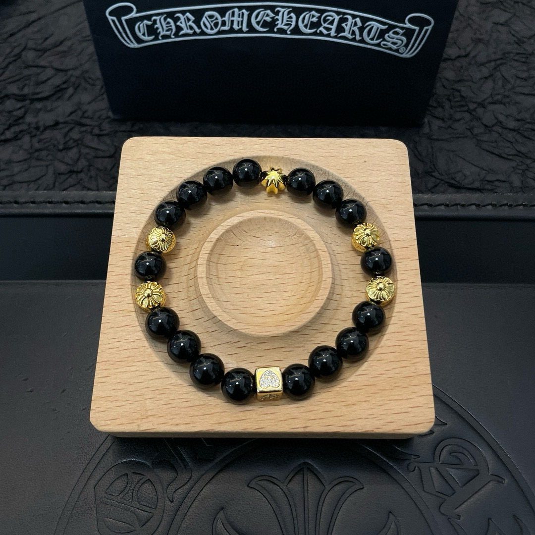  新款【专柜品质】Chrome Hearts克罗心 经典黑玛瑙珠子*复古多元素黄金色手链手串，凹凸造型不