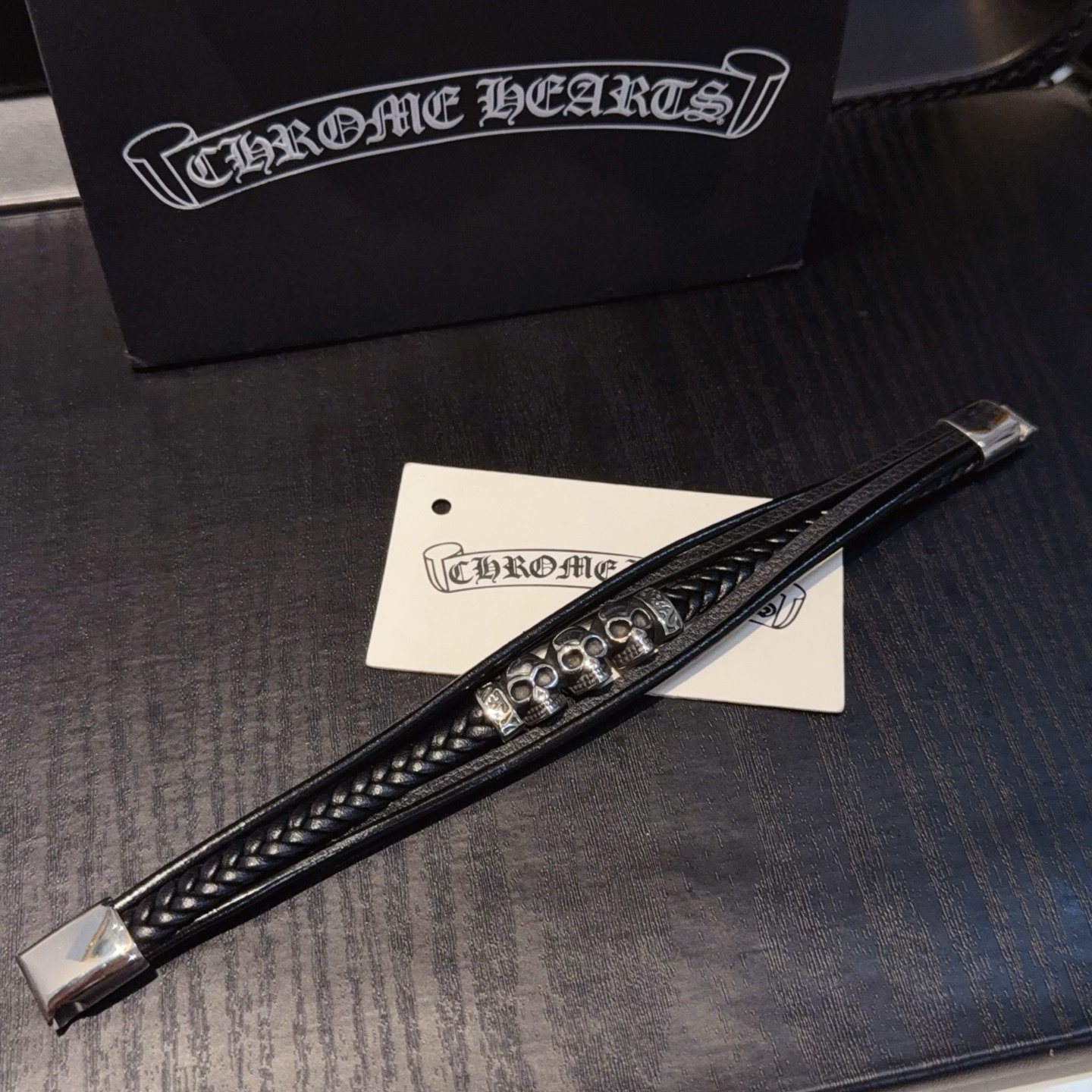  新款【专柜品质】Chrome Hearts克罗心皮绳手镯 凹凸造型不同的花纹设计风格呈现出与众不同 十