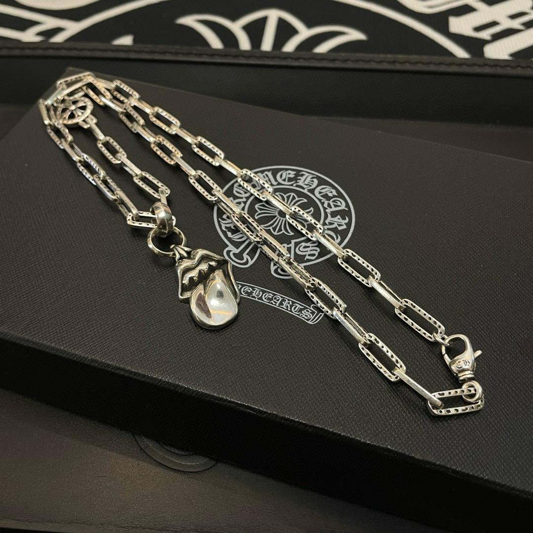 新款【专柜品质】Chrome Hearts克罗心 经典复古项链 个性舌头吊坠，凹凸造型不同的花纹设计风格