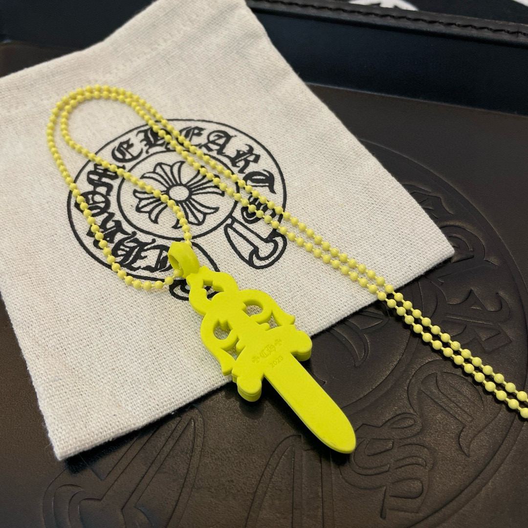   新款Chrome Hearts 克罗心宝剑树脂项链，精致专柜工艺，品质保证，颜色非常俏皮，男女同款，