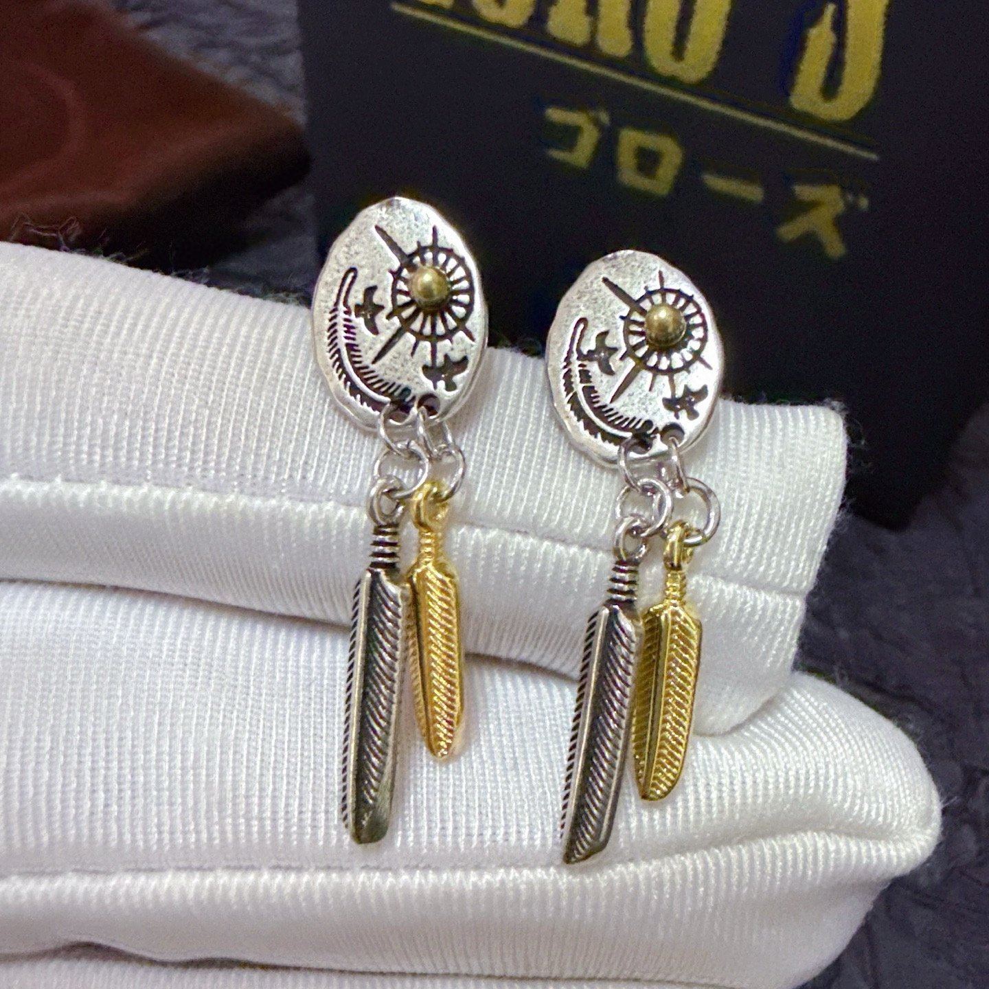  【新品上架】Goro’s高桥吾郎复古点金羽毛耳钉，顶级版本 认准独家拍摄 主攻高端市场 绝对区别普通