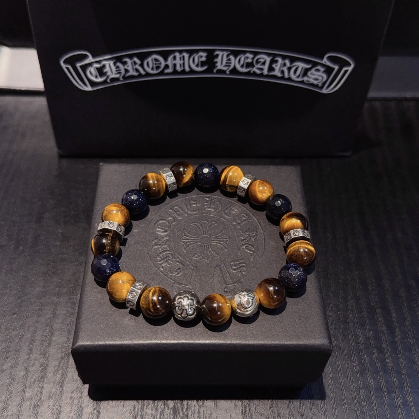  新款【专柜品质】Chrome Hearts克罗心 经典复古多元素手串手链 ，凹凸造型不同的花纹设计风格