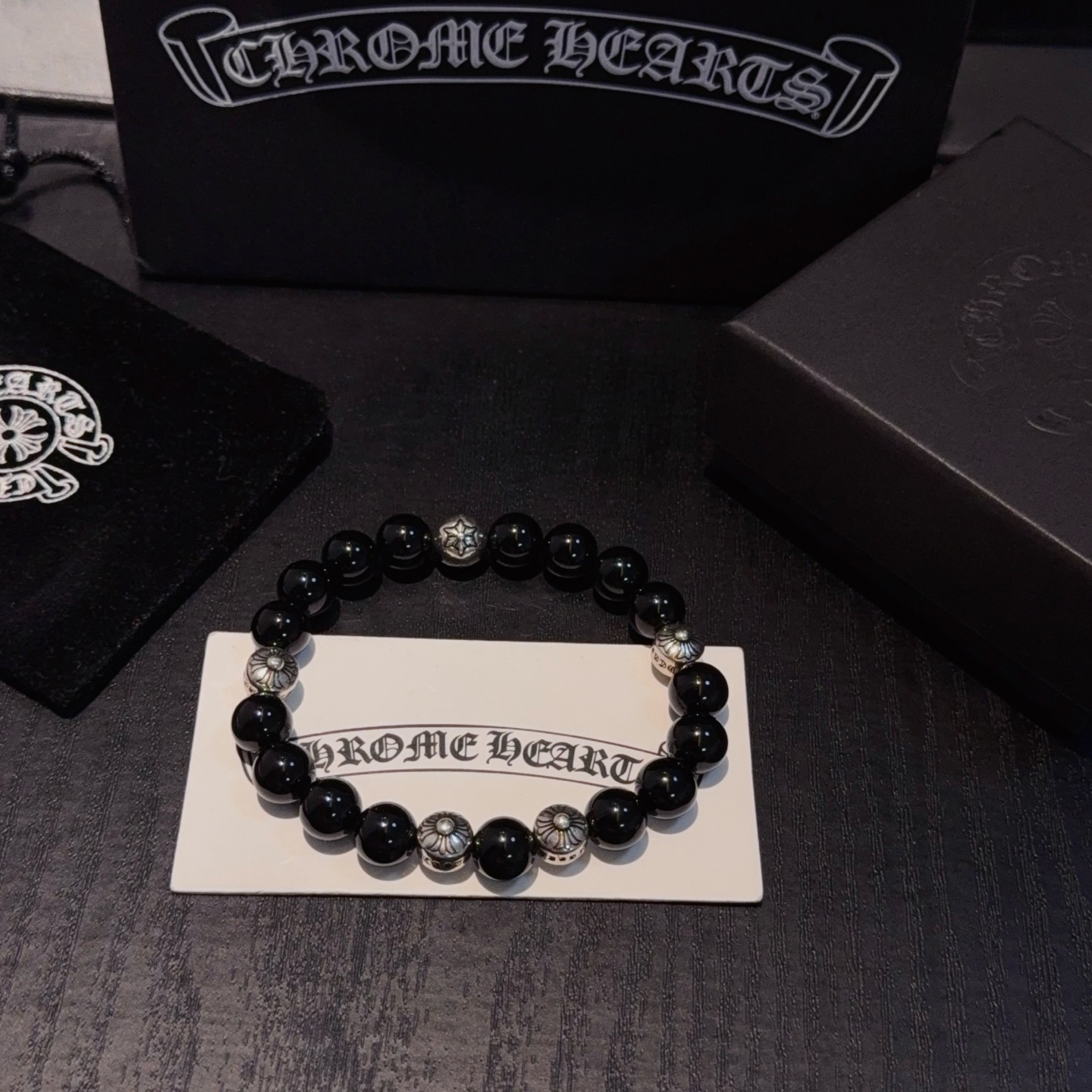  新款【专柜品质】Chrome Hearts克罗心 经典复古多元素手串手链 ，凹凸造型不同的花纹设计风格
