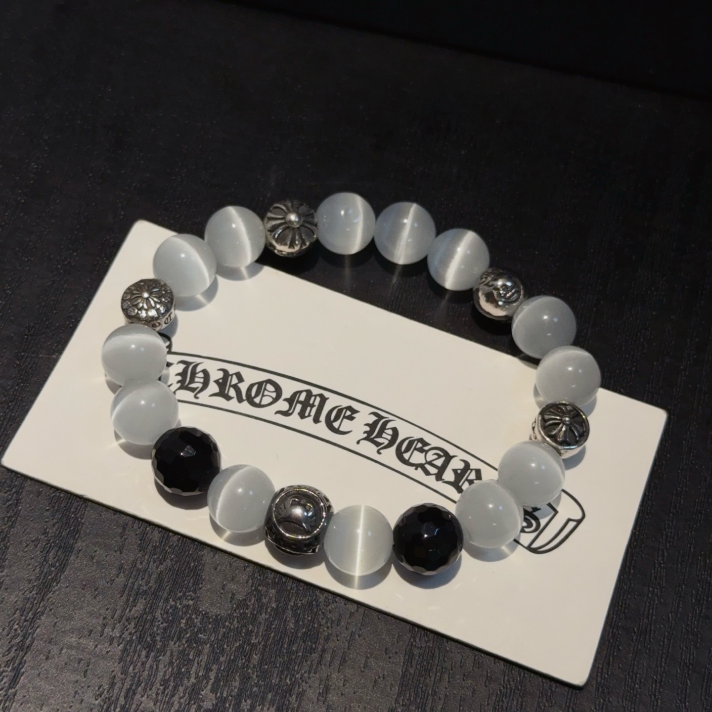  新款【专柜品质】Chrome Hearts克罗心 经典复古多元素手串手链 ，凹凸造型不同的花纹设计风格