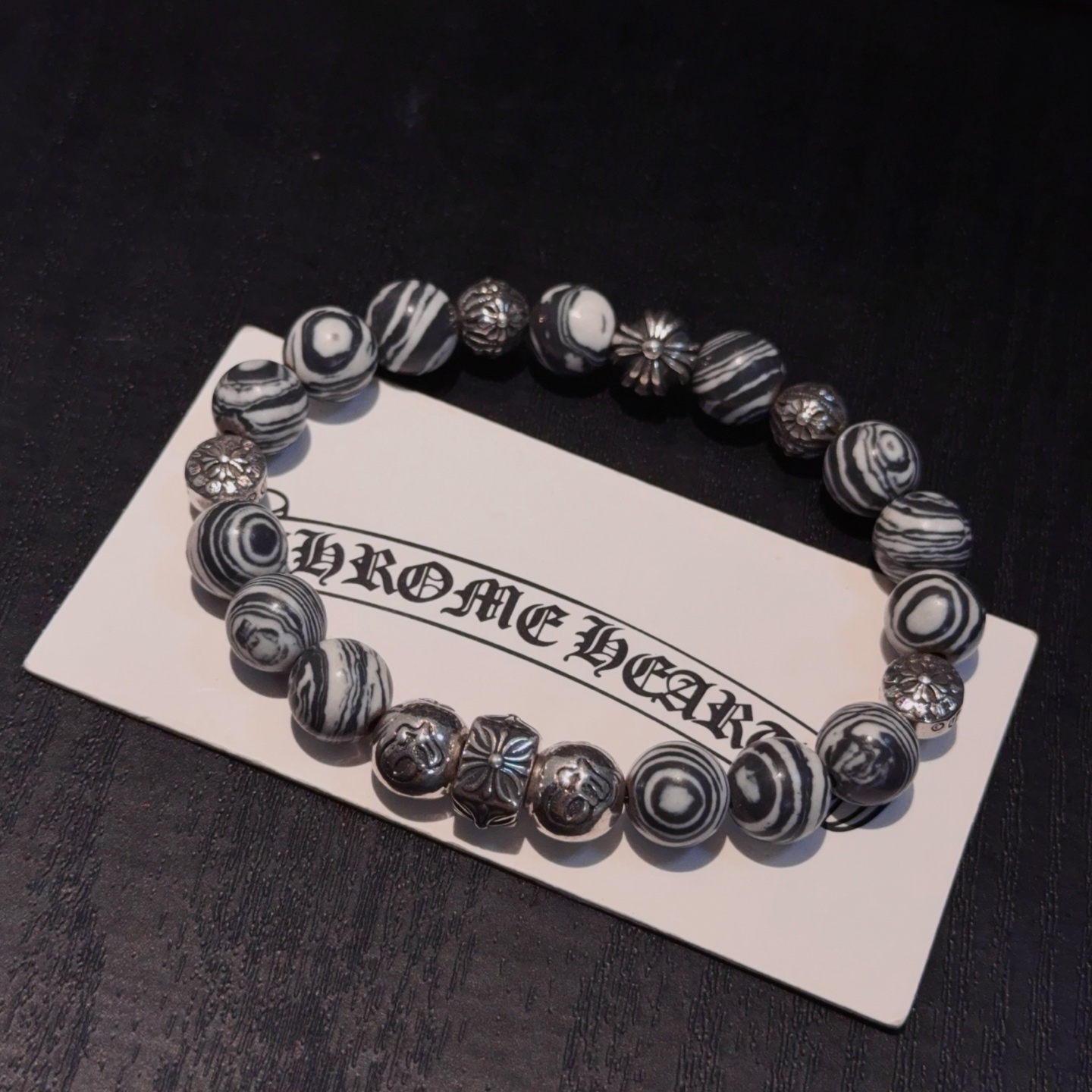  新款【专柜品质】Chrome Hearts克罗心 经典复古多元素手串手链 ，凹凸造型不同的花纹设计风格