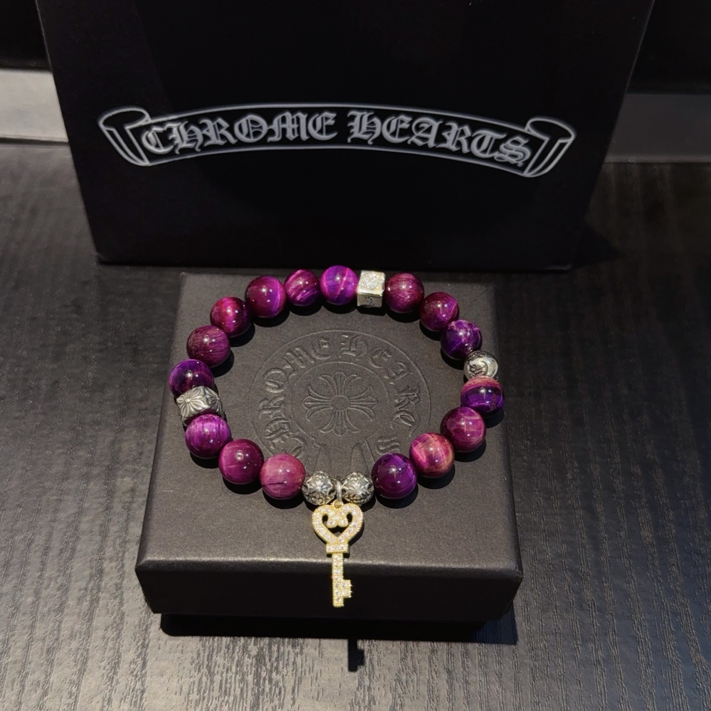  新款【专柜品质】Chrome Hearts克罗心 经典复古多元素手串手链 ，凹凸造型不同的花纹设计风格