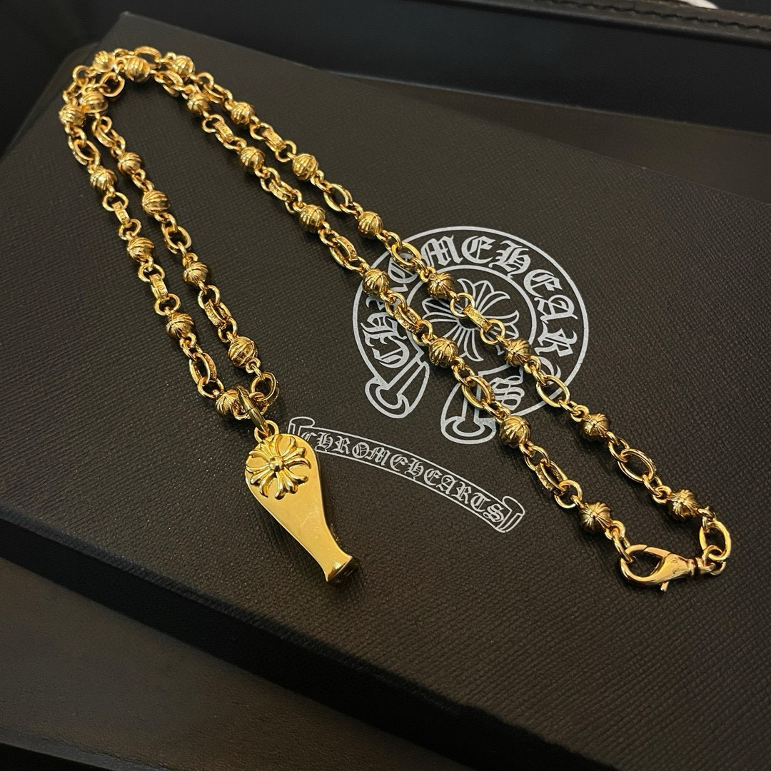    新款【专柜品质】Chrome Hearts克罗心 黄金色经典十字花球项链 十字花哨子吊坠 凹凸造型