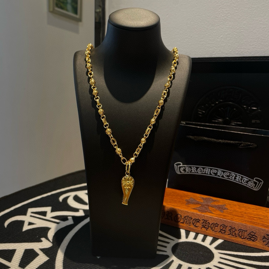    新款【专柜品质】Chrome Hearts克罗心 黄金色经典十字花球项链 十字花哨子吊坠 凹凸造型