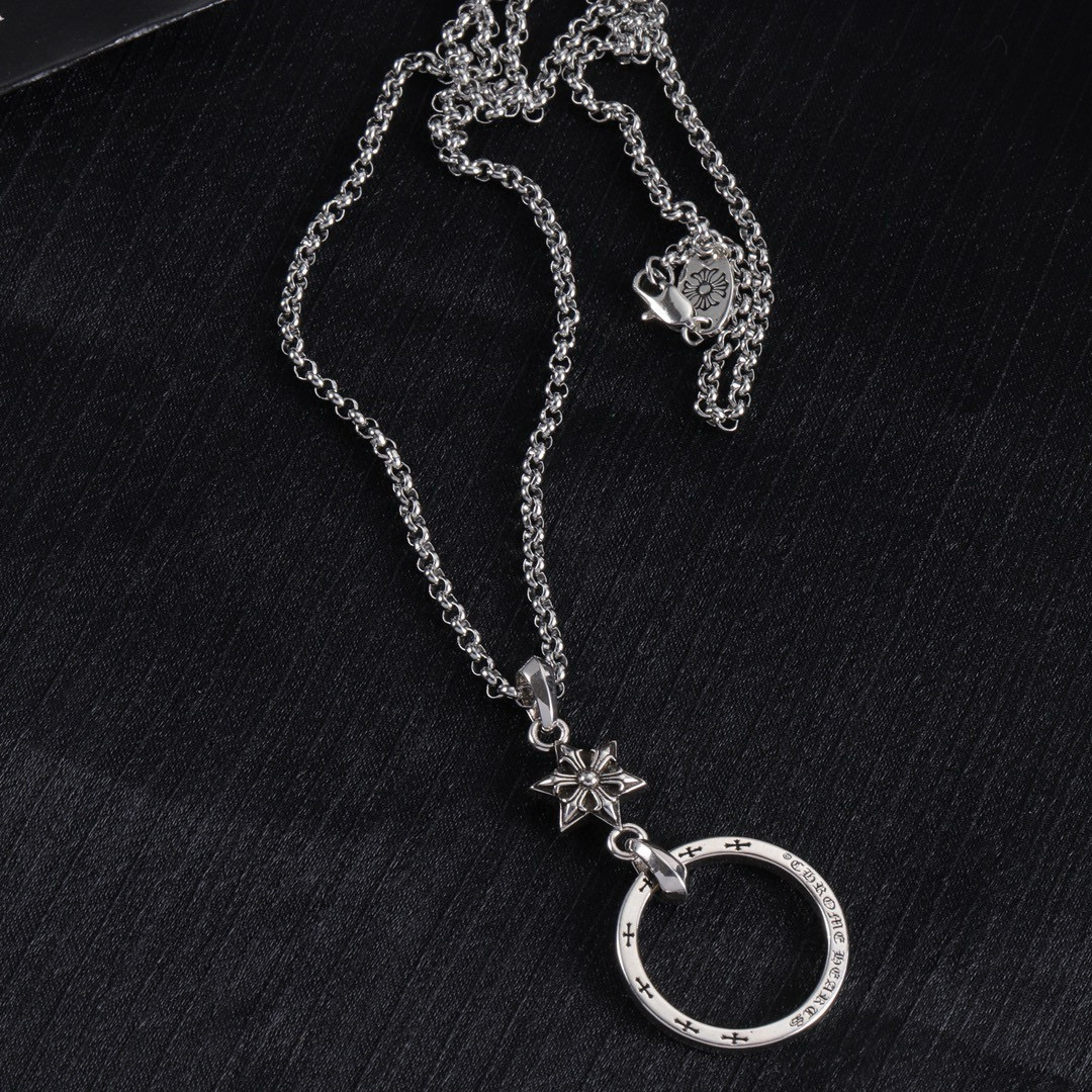  Chrome Hearts
克罗心项链