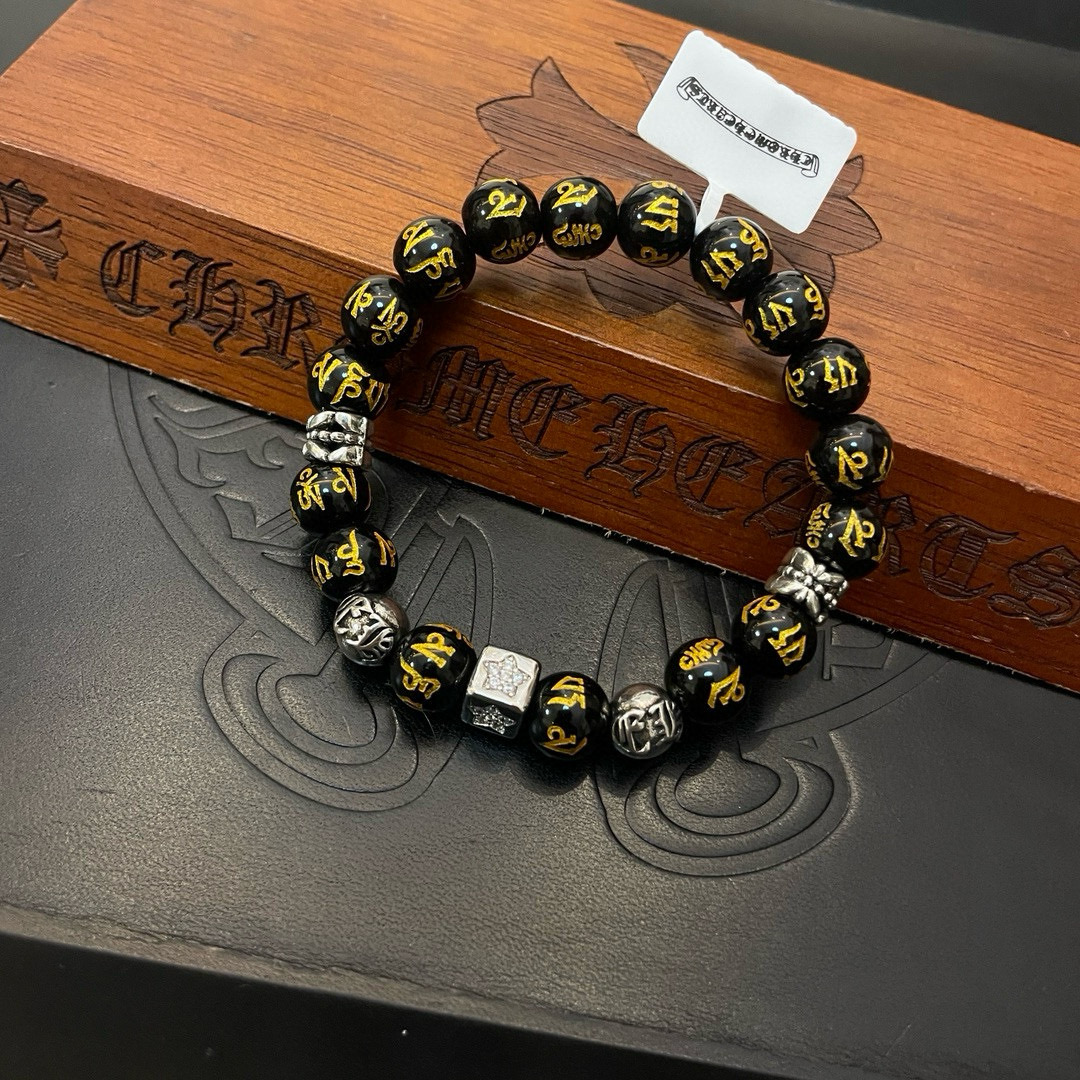 批 新款【专柜品质】Chrome Hearts克罗心 经典复古多元素 虎眼石手链 凹凸造型不同的花纹设计