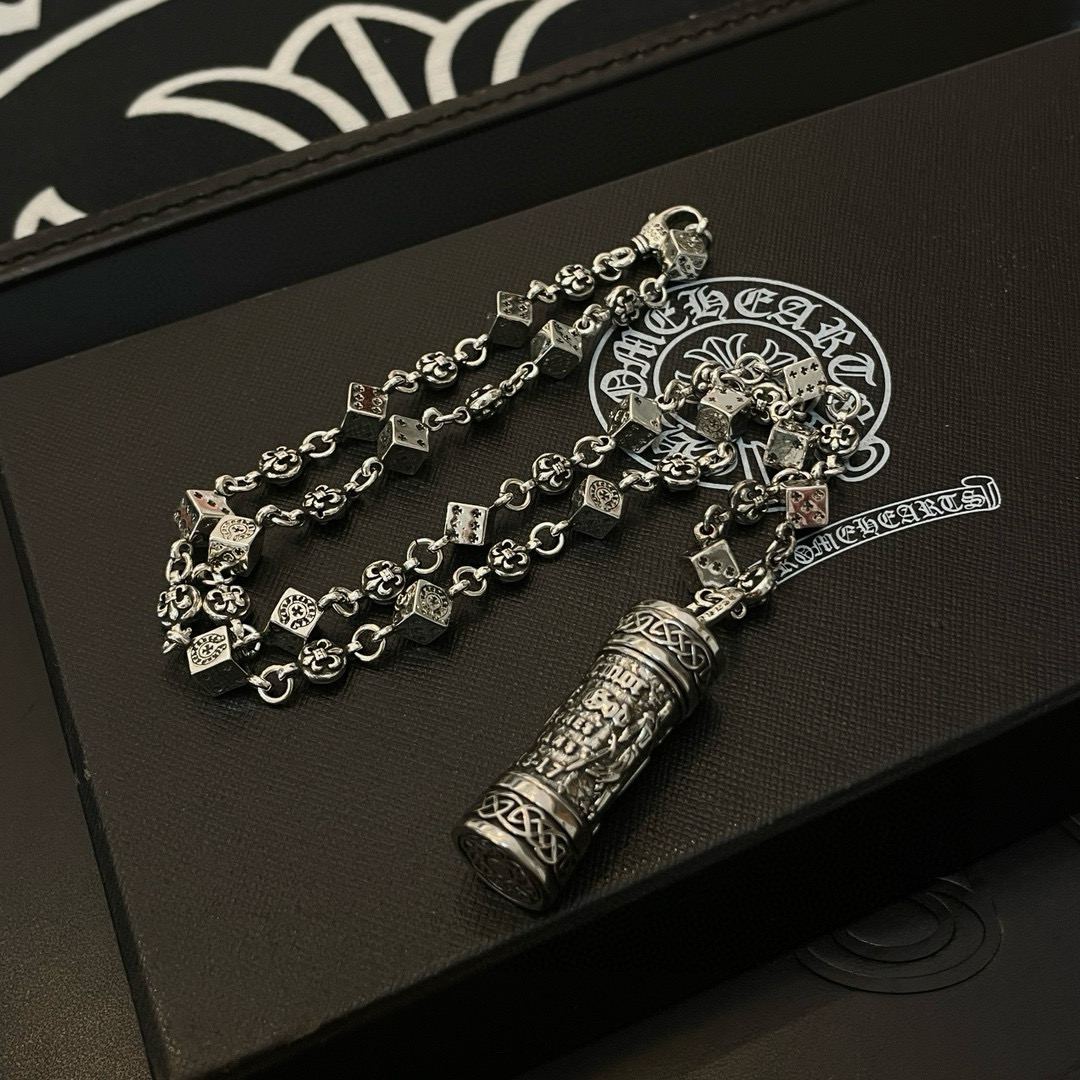 批 抖音/快手/ins/小红书/直播热门 ，新款【专柜品质】Chrome Hearts克罗心花球骰子项链