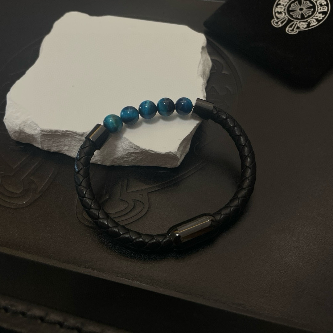 批 新款【专柜品质】Chrome Hearts克罗心 经典蓝虎眼珠子*复古多元素手镯 凹凸造型不同的花纹