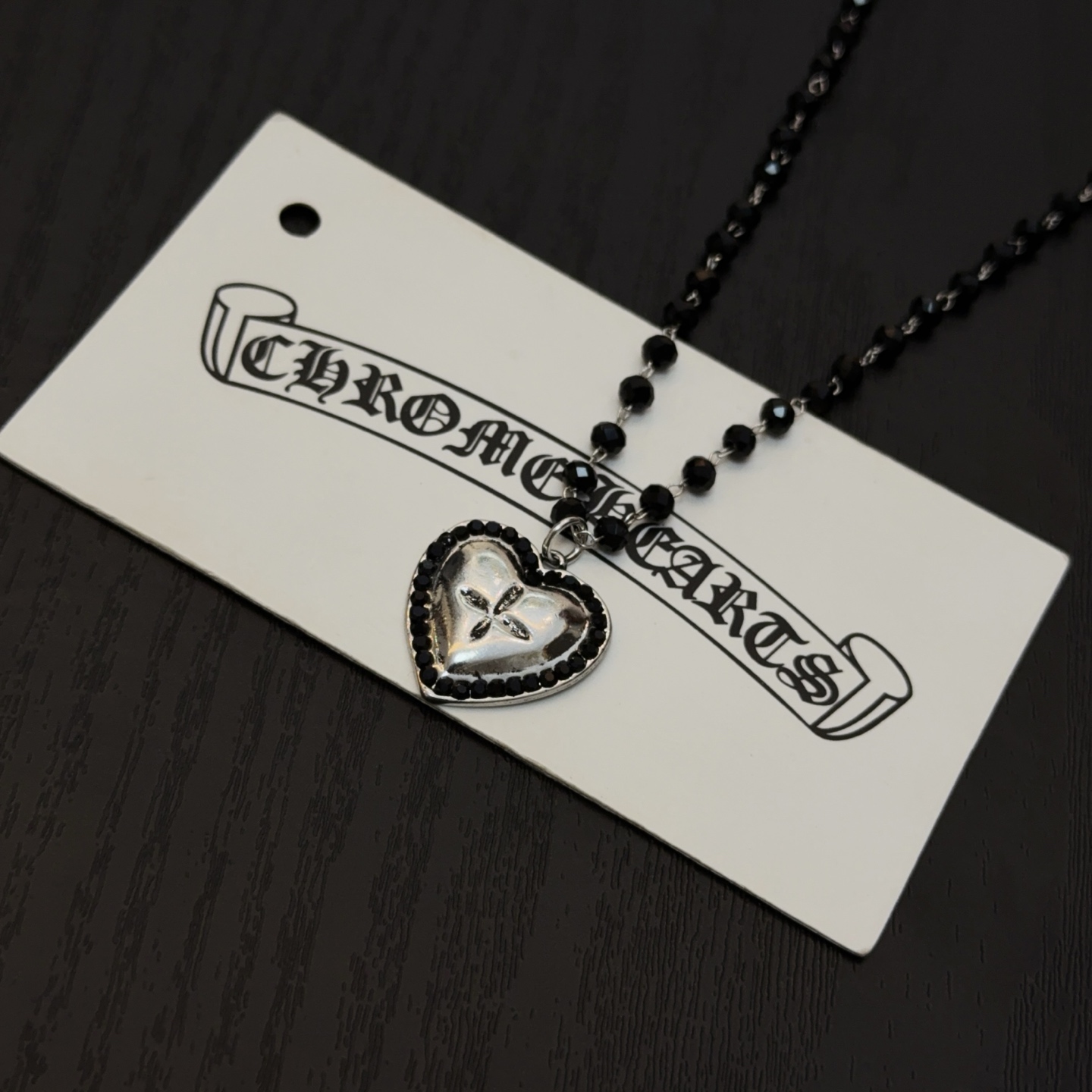新款【专柜品质】Chrome Hearts克罗心十字架爱心项链 凹凸造型不同的花纹设计风格呈现出与众不同