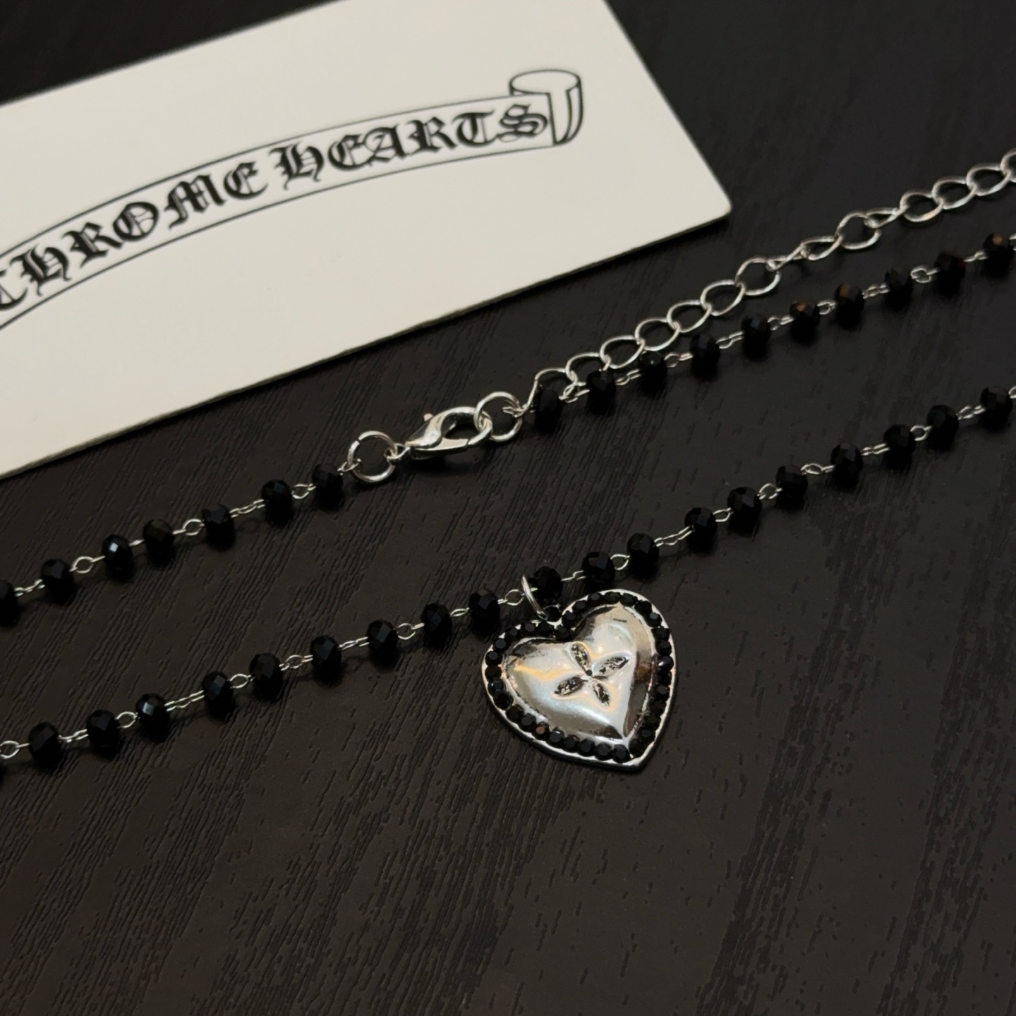 新款【专柜品质】Chrome Hearts克罗心十字架爱心项链 凹凸造型不同的花纹设计风格呈现出与众不同