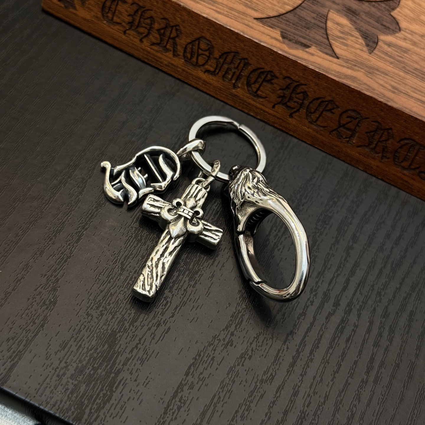 Chrome Hearts ❤️ 克罗心十字架钥匙扣 大龙虾扣 雕刻工艺 精工品质 纯手工打造 ～正品开
