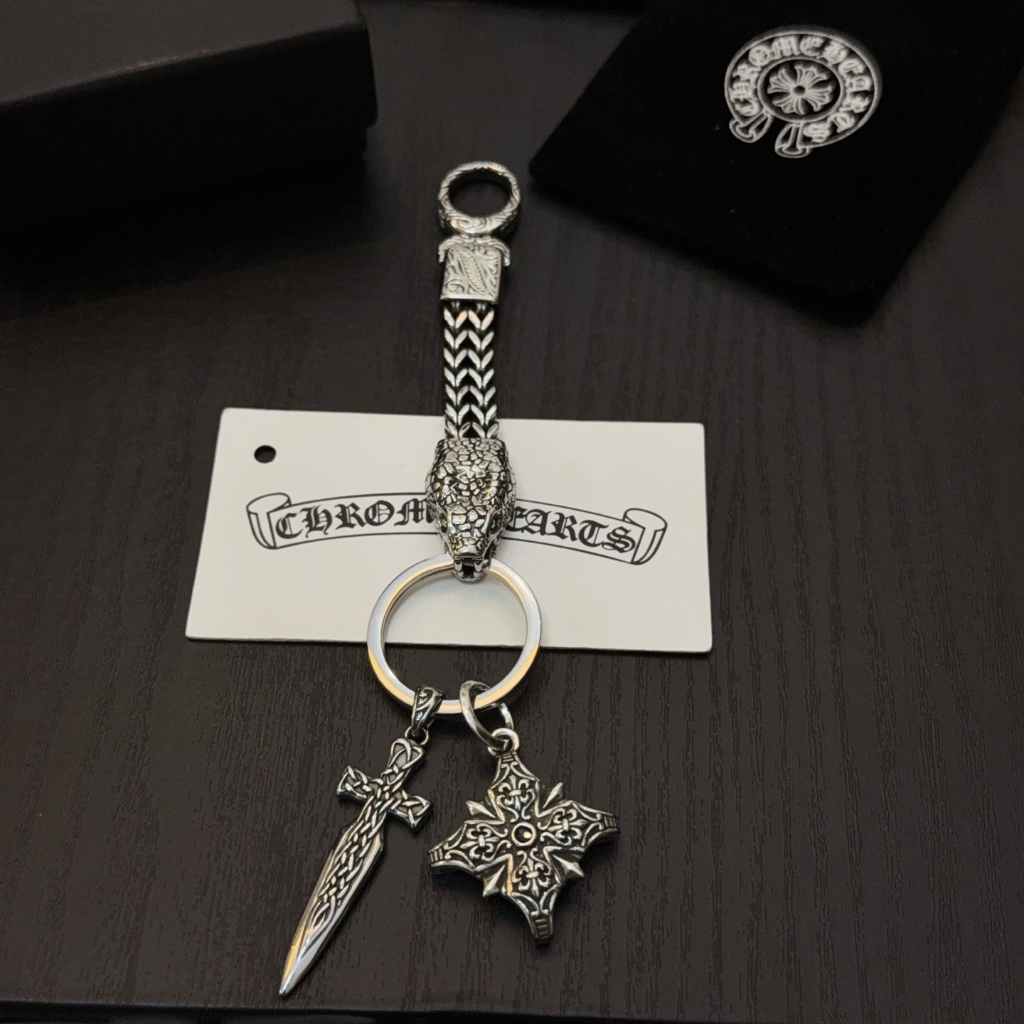 Chrome Hearts ❤️ 克罗心火焰十字架钥匙扣 大龙虾扣 雕刻工艺 精工品质 纯手工打造 ～正