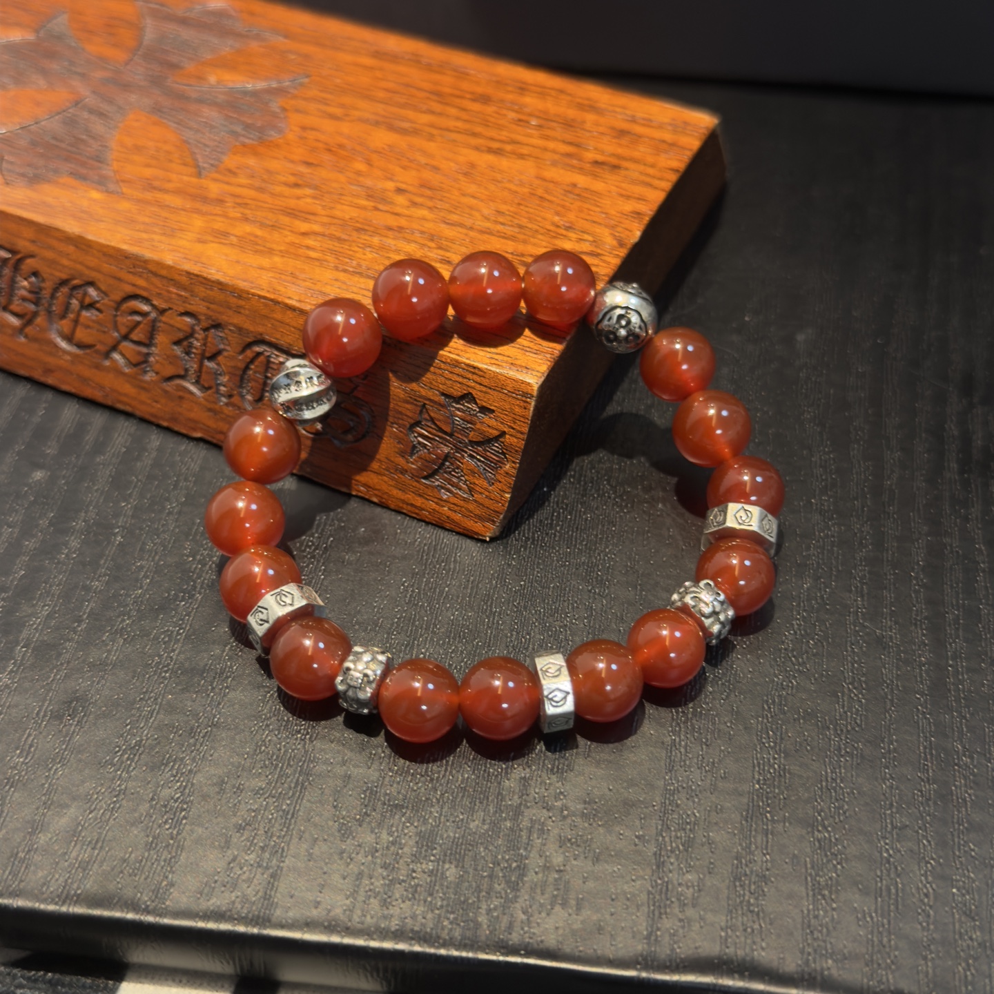 新款【专柜品质】Chrome Hearts克罗心 经典复古多元素手串手链 ，快手/ins/小红书热门，凹