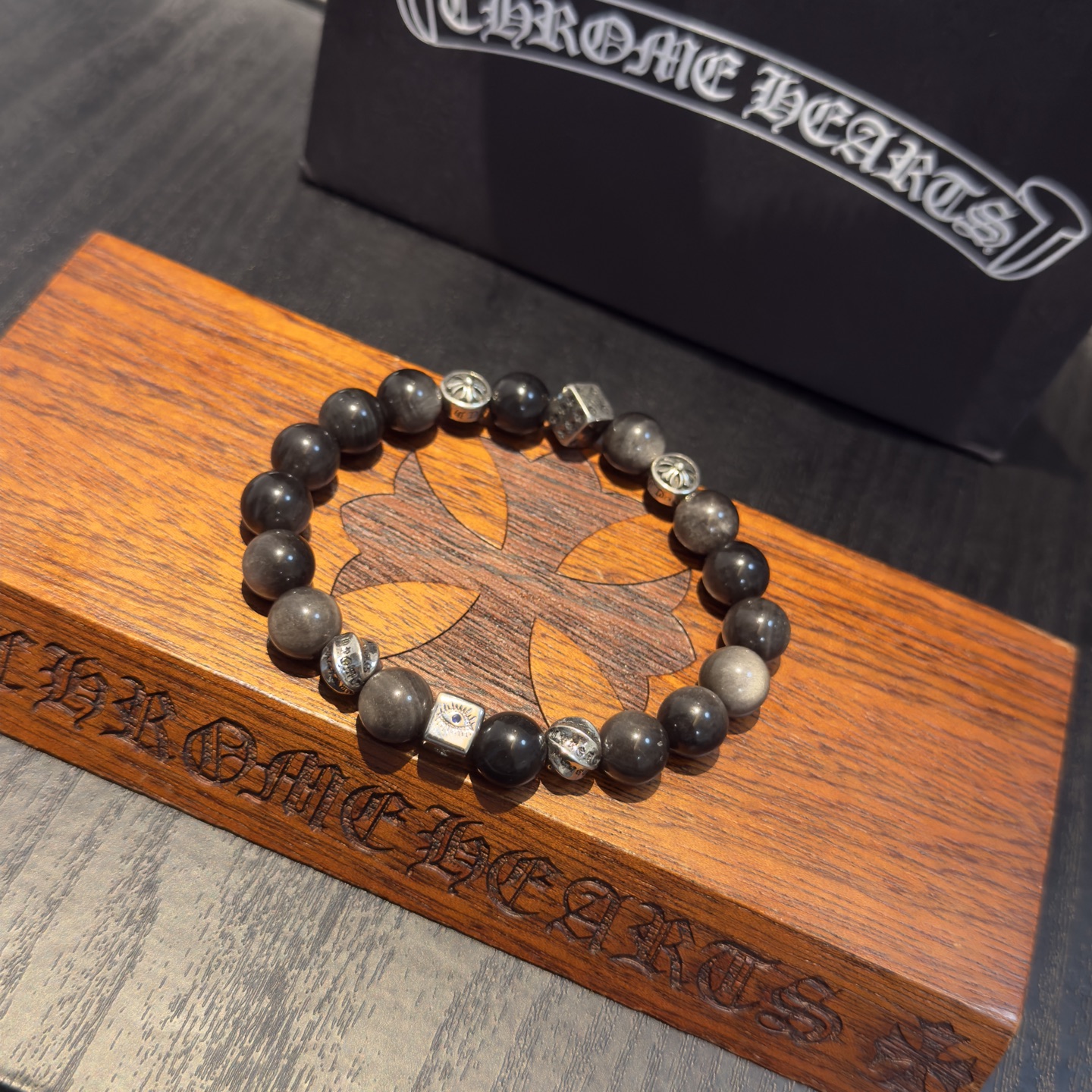新款【专柜品质】Chrome Hearts克罗心 经典复古多元素手串手链 ，快手/ins/小红书热门，凹