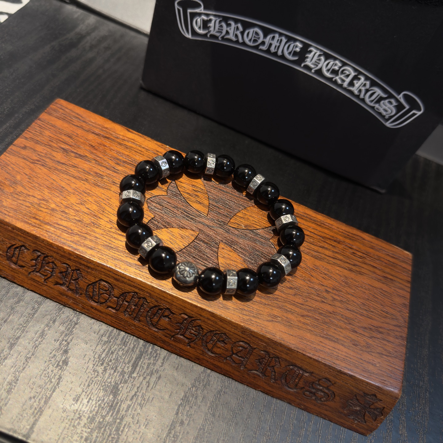 新款【专柜品质】Chrome Hearts克罗心 经典复古多元素手串手链 ，快手/ins/小红书热门，凹